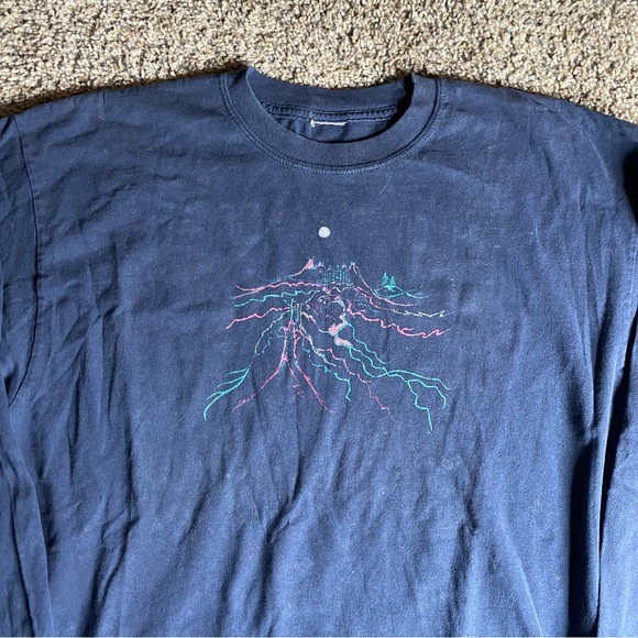 Vintage Art Shirt Mens XL Navy Blue LS Nature Artwork Volcano Retro Scenery 90s - Picture 2 of 6